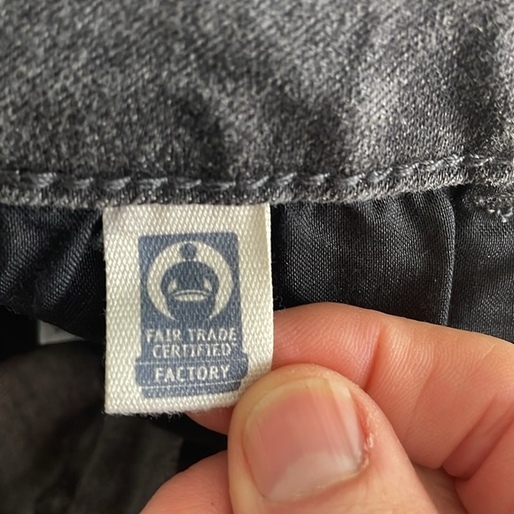 Universal Thread Factory Faded Black High Rise Skinny Jeans- 10 - Picture 8 of 13